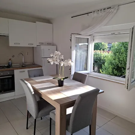 D&m Apartman Fažana