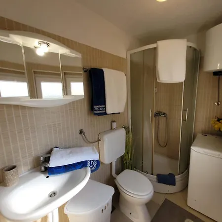 D&m Apartman